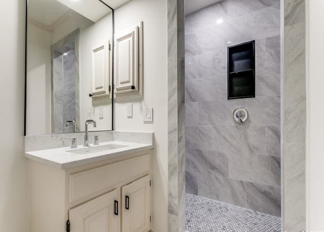 8000 Donore Pl Unit 11, San Antonio, TX 78229 — photo 21