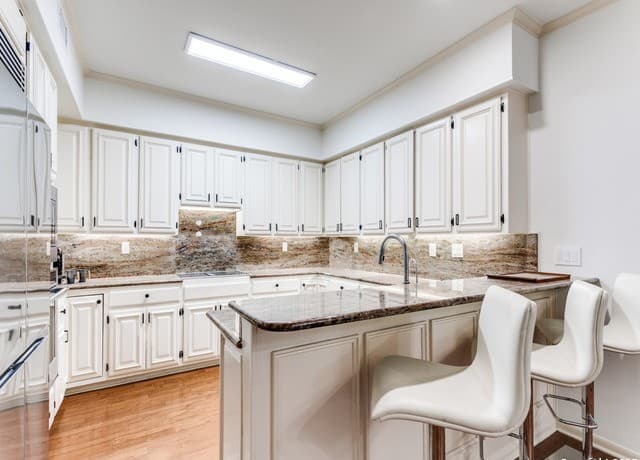 8000 Donore Pl Unit 11, San Antonio, TX 78229 — photo 9
