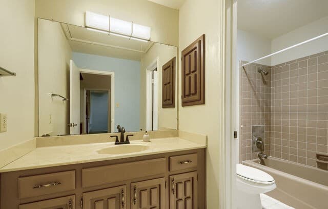 7939  Misty Park Street, San Antonio, TX 78250 — photo 23