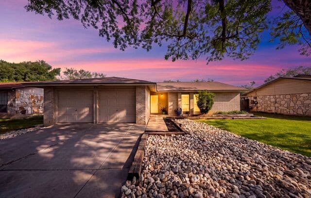 10307  Old Farm Rd