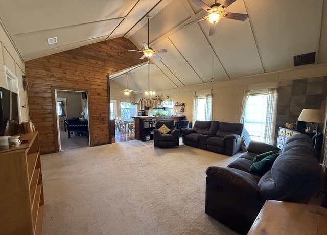 153  Park, Bandera, TX 78003 — photo 6