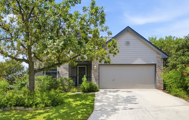 8621 Wood Falls