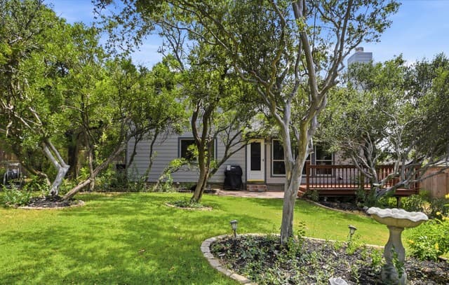 8621  Wood Falls, San Antonio, TX 78251 — photo 24