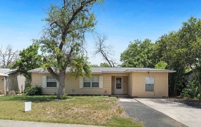 314  Basswood Dr, San Antonio, TX 78213 — photo 2