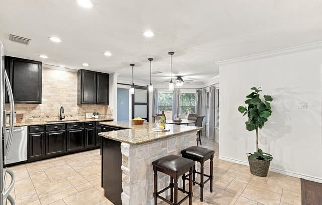 18810  Redriver Pass, San Antonio, TX 78259 — photo 10