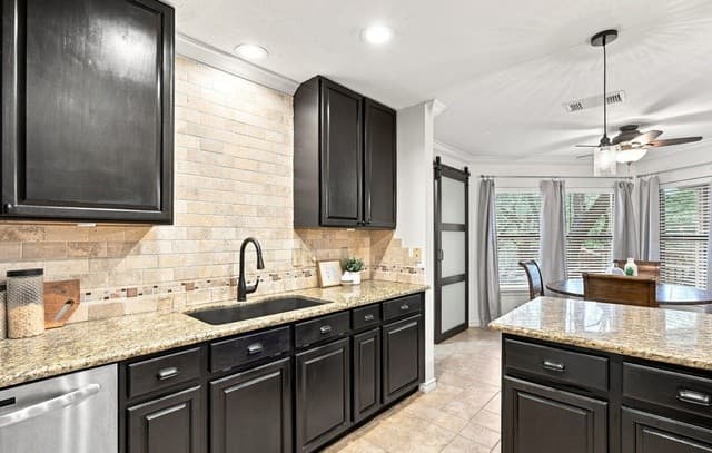 18810  Redriver Pass, San Antonio, TX 78259 — photo 12