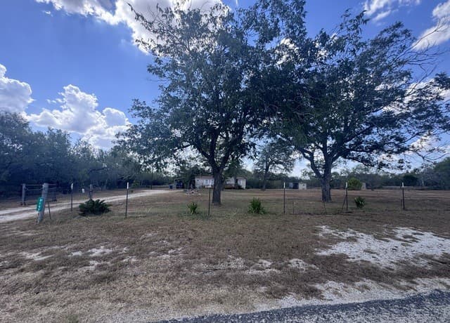 3303  Sandy Elm Rd, La Vernia, TX 78121 — photo 4