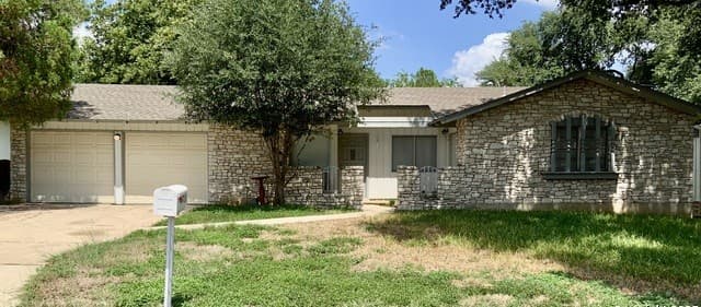 5711  Gillis