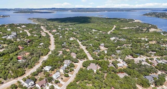 2220  Grandview Frst, Canyon Lake, TX 78133 — photo 6