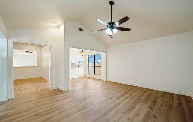 5851  Spring Village St, San Antonio, TX 78247 — photo 10