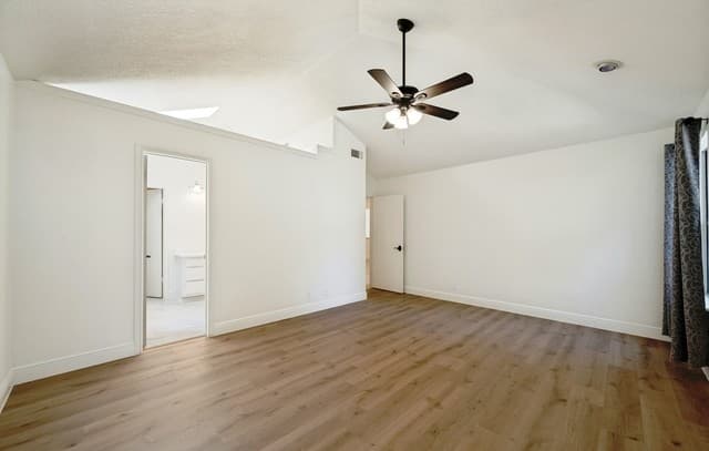 5851  Spring Village St, San Antonio, TX 78247 — photo 18