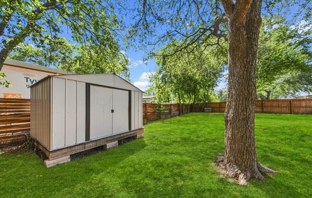 14414  Briarbranch St, San Antonio, TX 78247 — photo 24