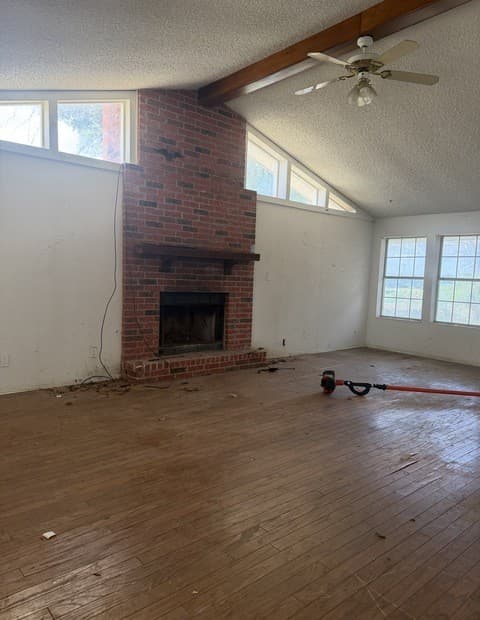415  Se Main St, Stockdale, TX 78160 — photo 3