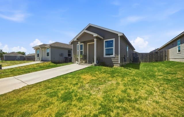 14461  Source Cir, San Antonio, TX 78223 — photo 2