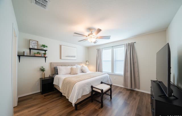6330  Silver Pegasus, San Antonio, TX 78218 — photo 14