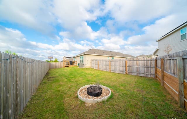 6330  Silver Pegasus, San Antonio, TX 78218 — photo 25