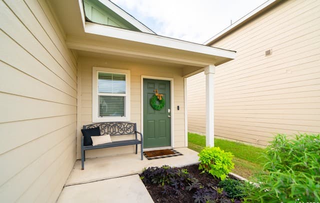 6330  Silver Pegasus, San Antonio, TX 78218 — photo 4