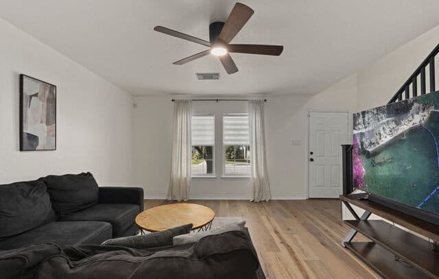 11047  Monahan Park, San Antonio, TX 78254 — photo 4