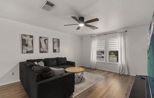 11047  Monahan Park, San Antonio, TX 78254 — photo 5