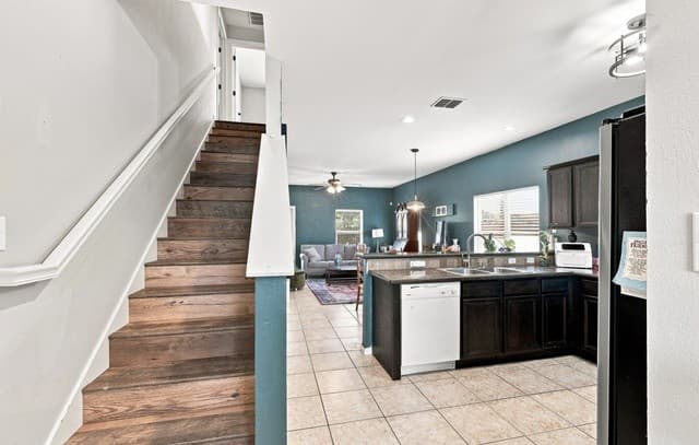 6738  Utopia Hts, San Antonio, TX 78223 — photo 5
