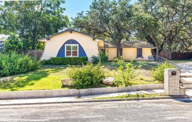 1738  Brandenburg Dr, San Antonio, TX 78232 — photo 2