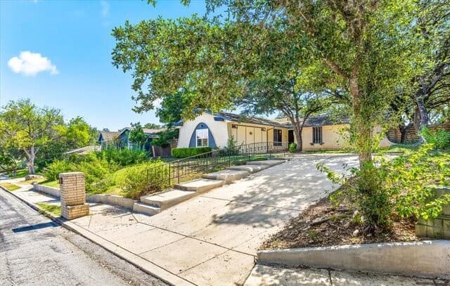 1738  Brandenburg Dr, San Antonio, TX 78232 — photo 5