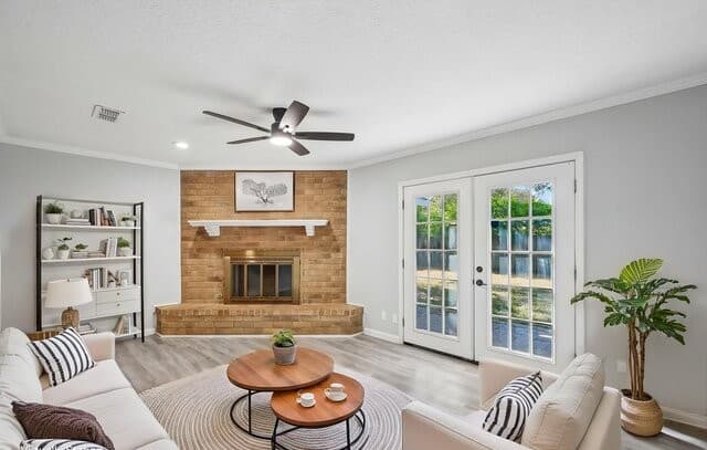 554  Kate Schenck Ave, San Antonio, TX 78223 — photo 4