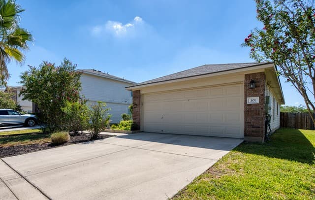 301  Brahma Way, Cibolo, TX 78108 — photo 3