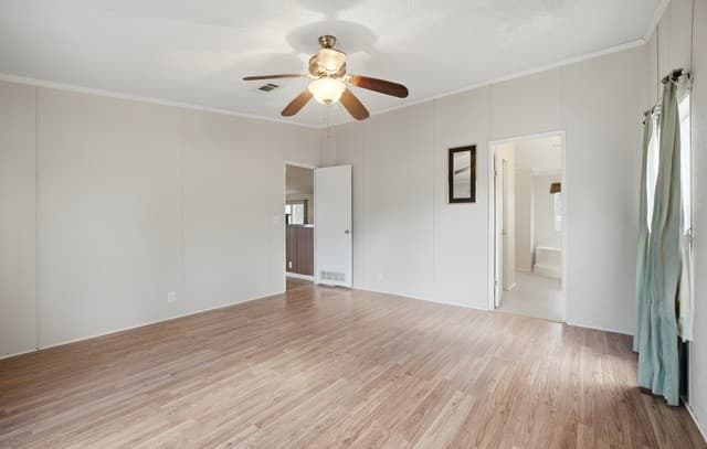 100  Sandy Oak Ln, Stockdale, TX 78160 — photo 16