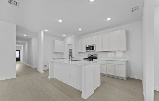 10645  Munoz Mnr, San Antonio, TX 78214 — photo 19