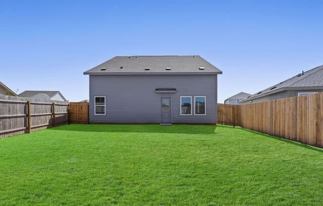 164  Juanita Way, Fredericksburg, TX 78624 — photo 17