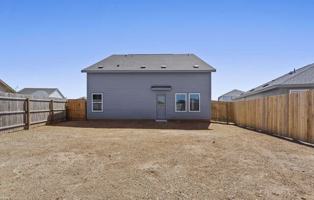 164  Juanita Way, Fredericksburg, TX 78624 — photo 18