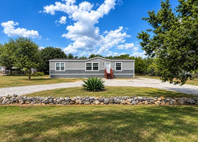 4010  Deerslayer, Spring Branch, TX 78070 — photo 2