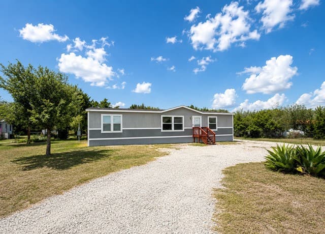 4010  Deerslayer, Spring Branch, TX 78070 — photo 3