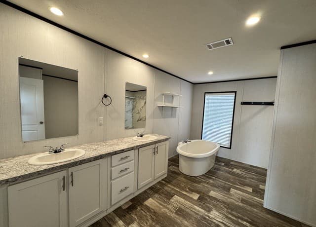 4010  Deerslayer, Spring Branch, TX 78070 — photo 8