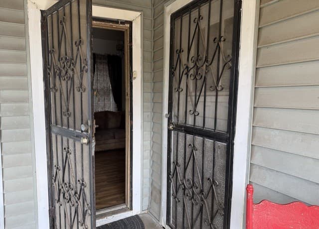 2907  Morales St, San Antonio, TX 78207 — photo 4