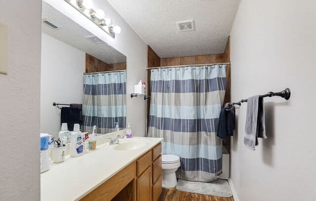 8643  Park Olympia, Universal City, TX 78148 — photo 19