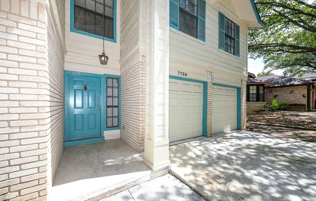 7738  Bayberry, San Antonio, TX 78240 — photo 4