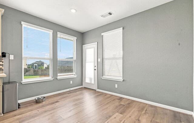 4902  Village Park, Marion, TX 78124 — photo 12