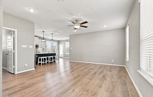 4902  Village Park, Marion, TX 78124 — photo 7