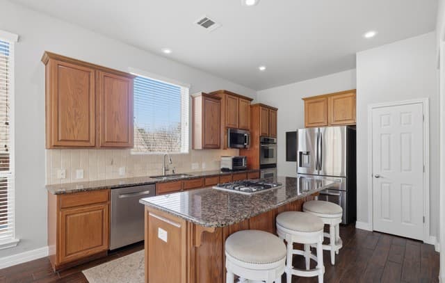 3418  Puesta De Sol, San Antonio, TX 78261 — photo 9