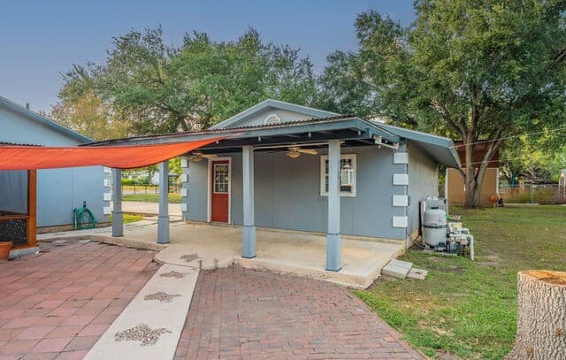 8206  Forsen Dr, San Antonio, TX 78224 — photo 17