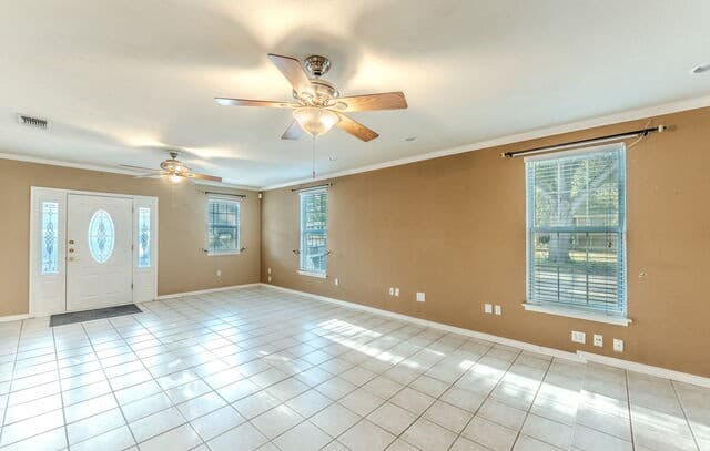 8206  Forsen Dr, San Antonio, TX 78224 — photo 2