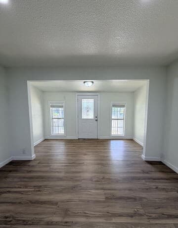 163  Continental, San Antonio, TX 78228 — photo 4