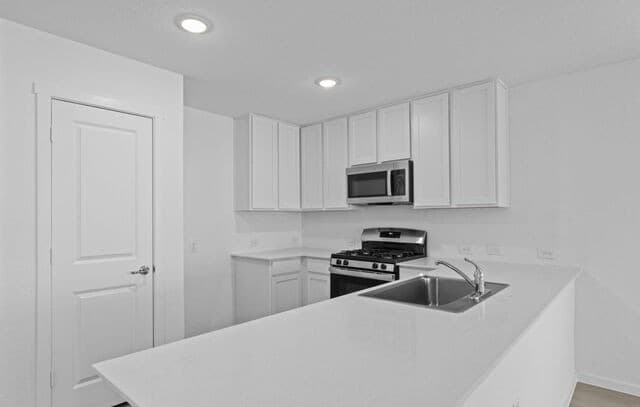 10515  Red Shiner Dr, San Antonio, TX 78224 — photo 6