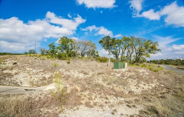 315  Dry Bear Creek, New Braunfels, TX 78132 — photo 2