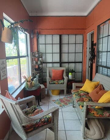 6100  Woodlake Pkwy Unit 106