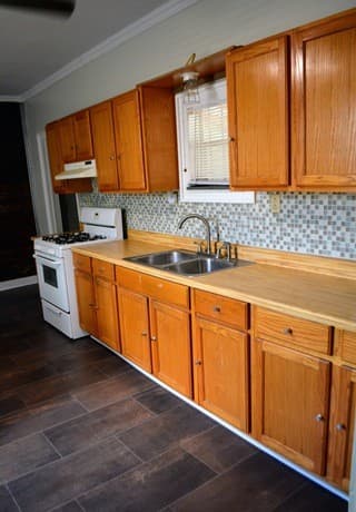 216 N Pinto St, San Antonio, TX 78207 — photo 12