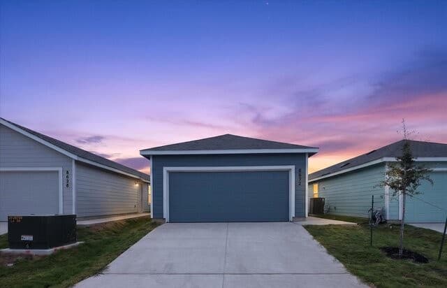 8632  Eucalyptus Hills