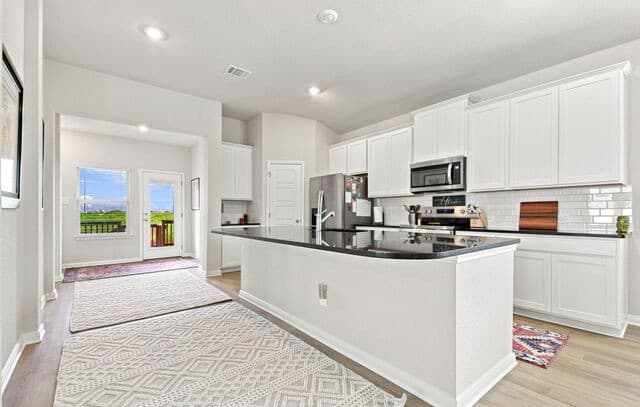2910  Clemente Way, Converse, TX 78109 — photo 13